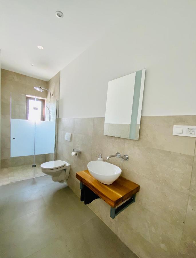 Villa Fluggi Near Labin Santalezi Extérieur photo